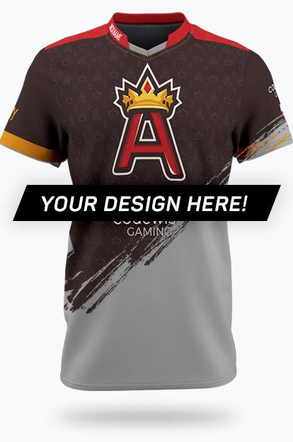 Player in customized, 100% personalized E-Sport jersey from Jersey Clinic